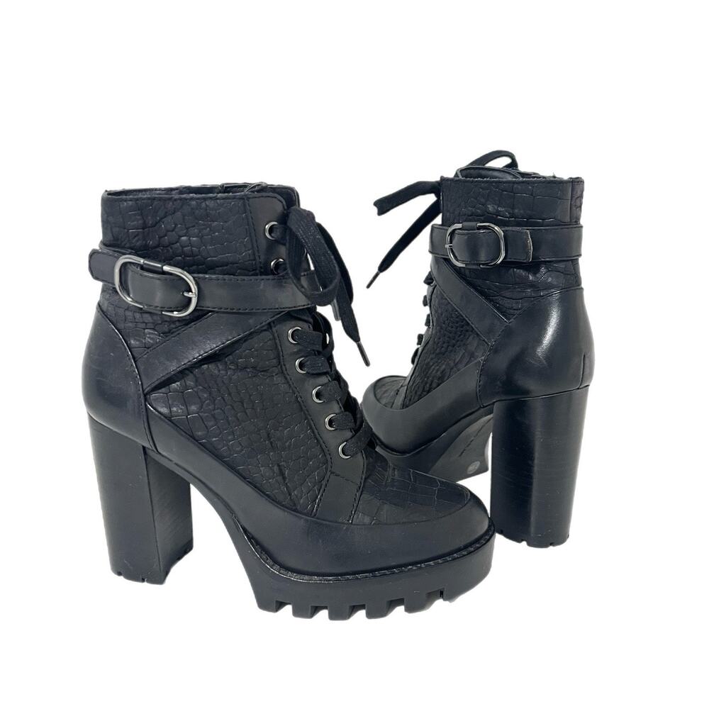 Antonio Melani Pearce Lug Sole Boots Booties Women's Size 7.5 Black Leather